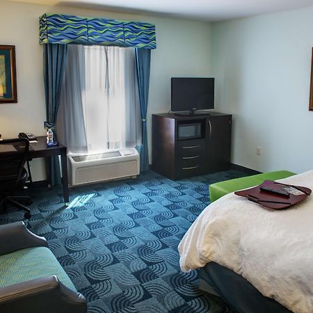 Hampton Inn And Suites Dallas/Lewisville-Vista Ridge Mall Exteriér fotografie