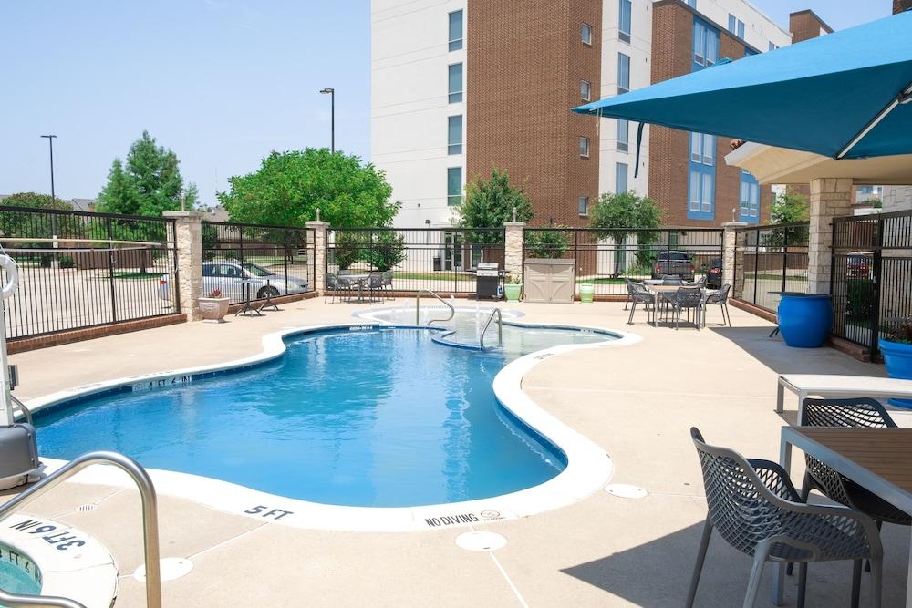 Hampton Inn And Suites Dallas/Lewisville-Vista Ridge Mall Exteriér fotografie