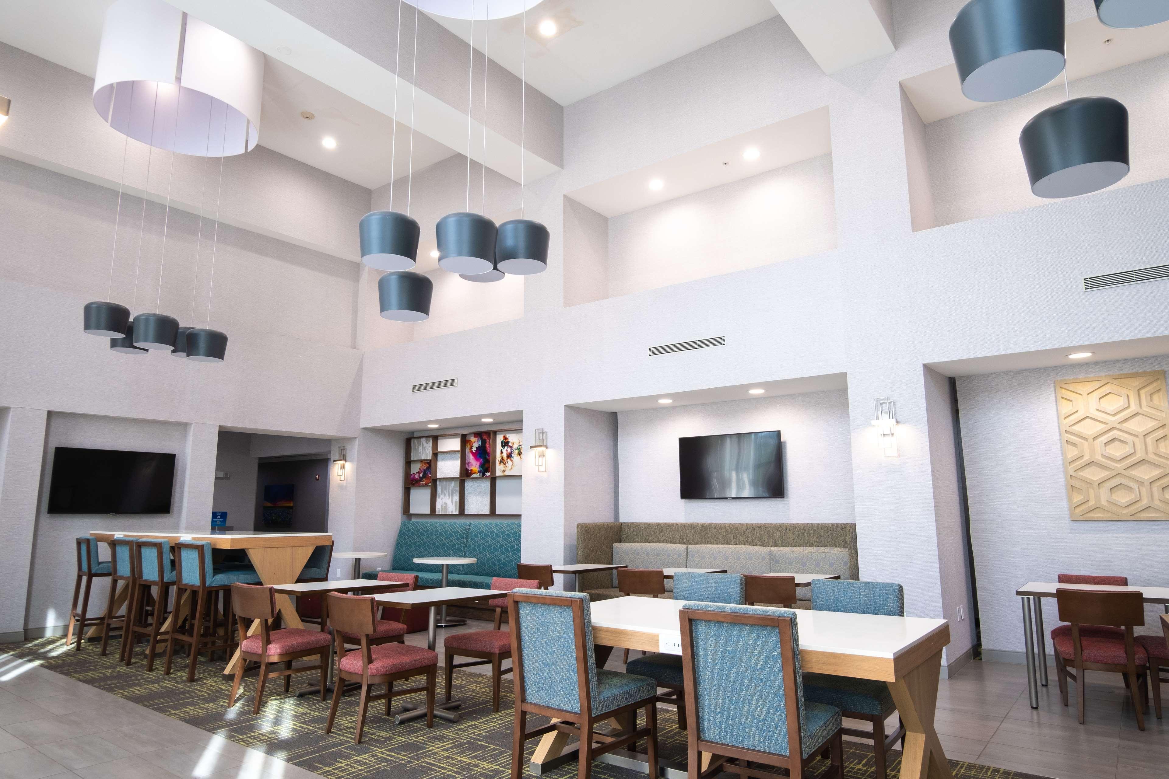 Hampton Inn And Suites Dallas/Lewisville-Vista Ridge Mall Exteriér fotografie
