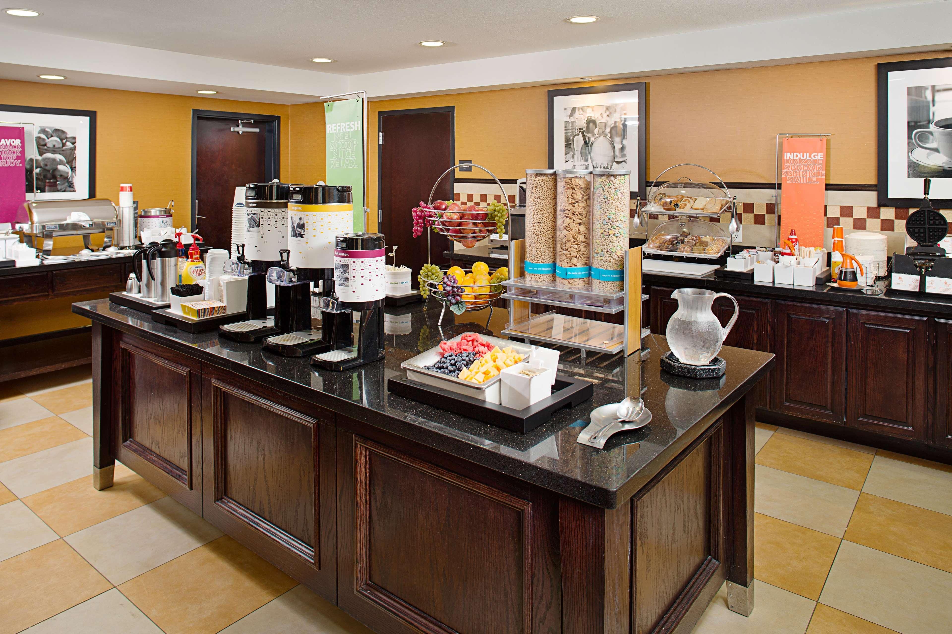Hampton Inn And Suites Dallas/Lewisville-Vista Ridge Mall Exteriér fotografie