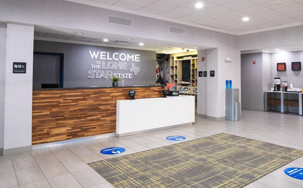 Hampton Inn And Suites Dallas/Lewisville-Vista Ridge Mall Exteriér fotografie
